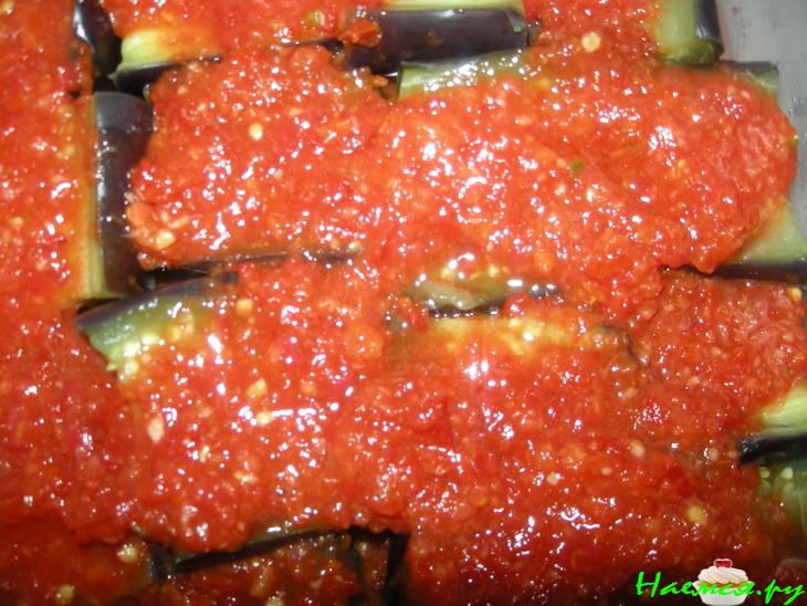 Баклажаны с болгарским перцем в аджике