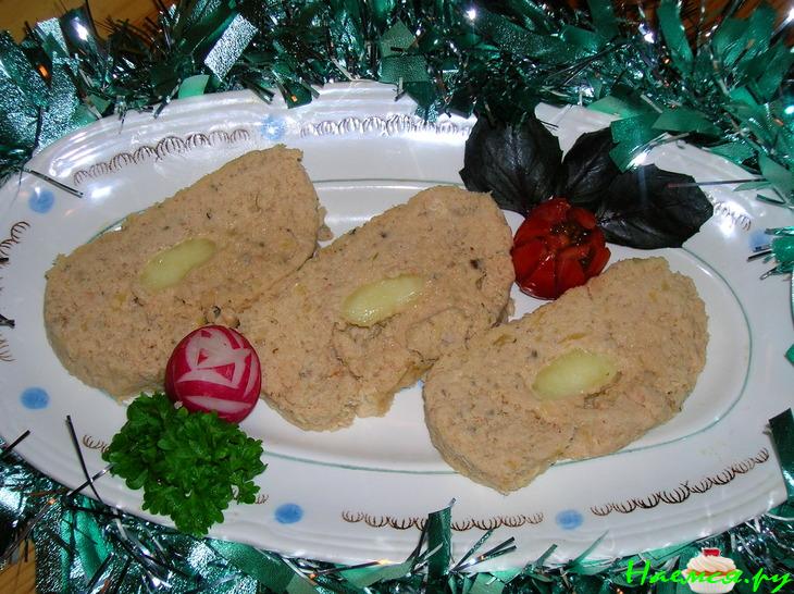 Рулет сырно-рыбный