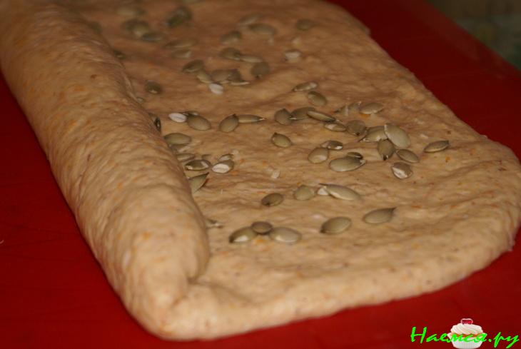 Тыквенный хлеб с овсяными хлопьями и курагой Тыквенный хлеб с овсяными хлопьями и курагой