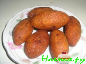 Котлетки из кус-куса с начинкой из фарша