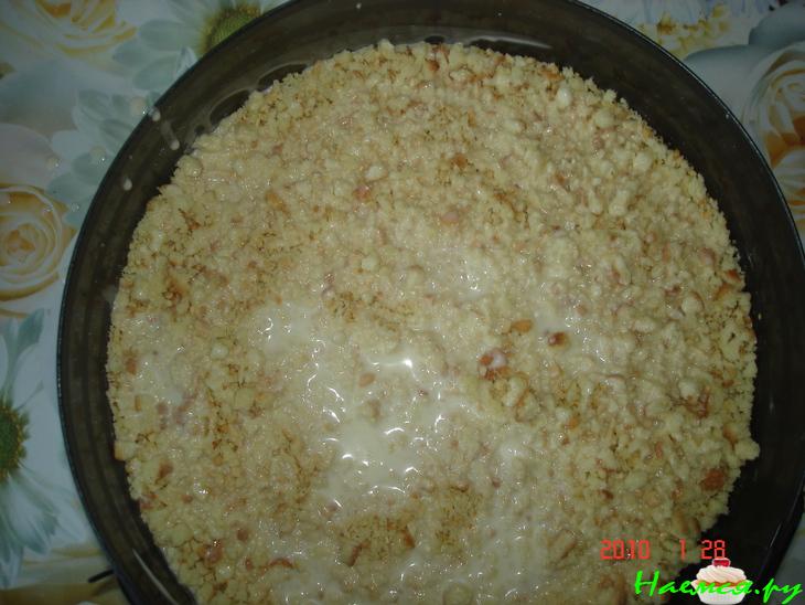 Торт "Ореховый" с кремом