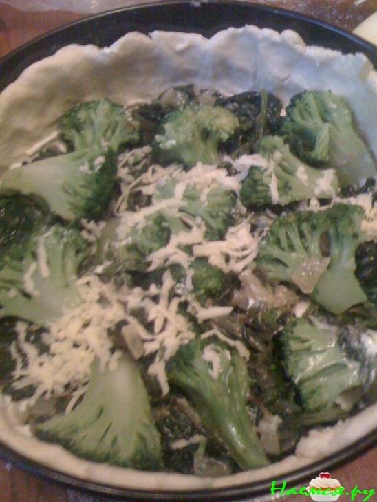 Пирог со шпинатом и сыром