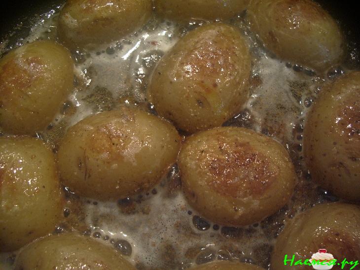 Молодой картофель в лёгкой панировке