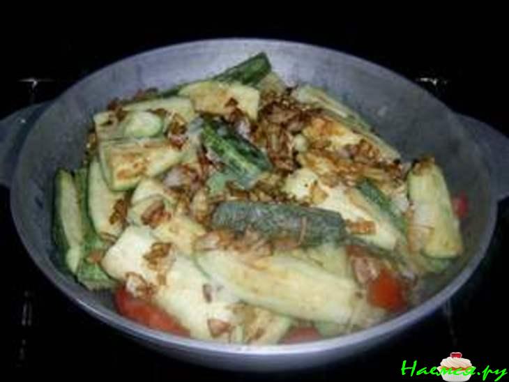 Кабачки горячие "В собственном соку"