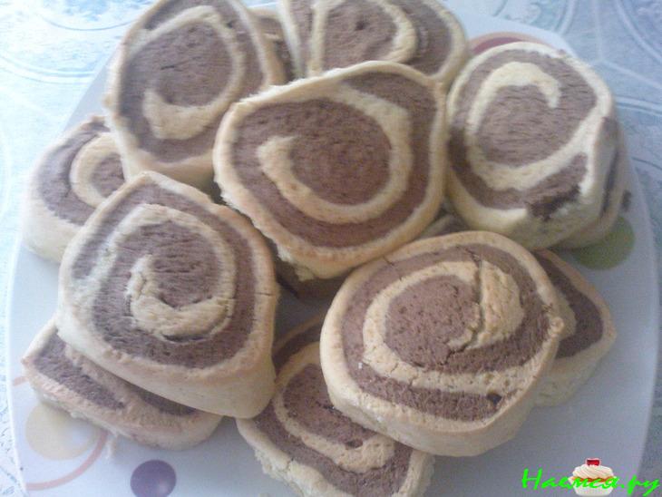 Двухцветное курабье