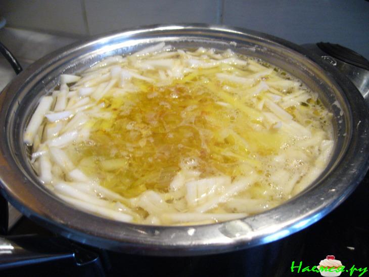 Сырный суп-пюре с крессом