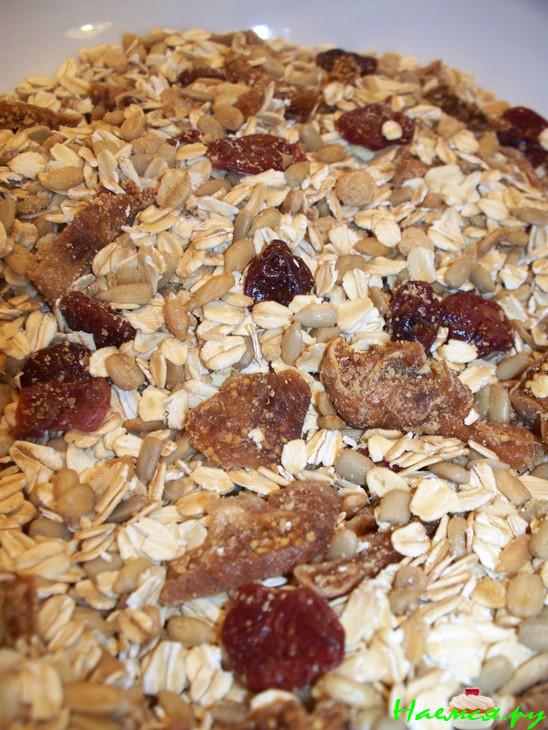 Печенье из овсянки с семечками и имбирём  