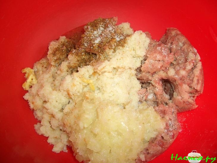 Шарики из говядины с овощами