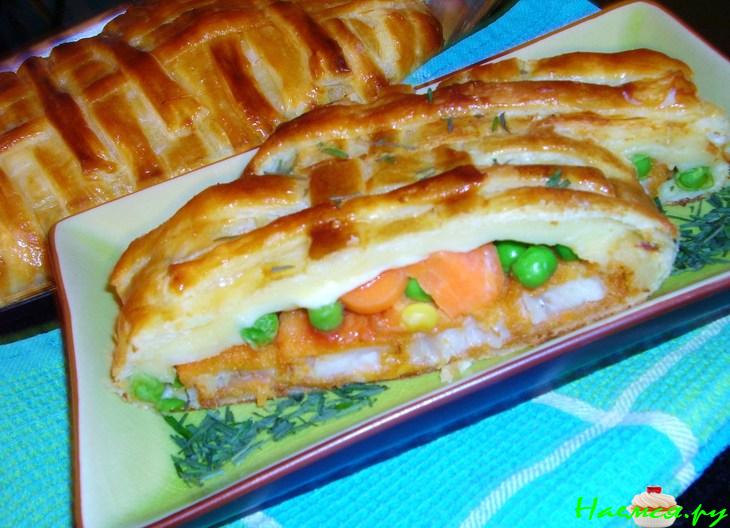 Слойка-пирог с рыбными палочками (мужской подход)