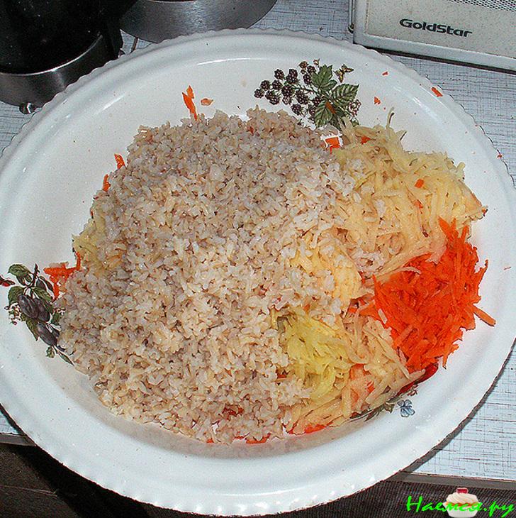 Перцы фаршированные рисом и овощами