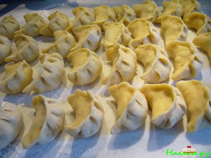 Вареники из заварного теста с садовыми ягодами