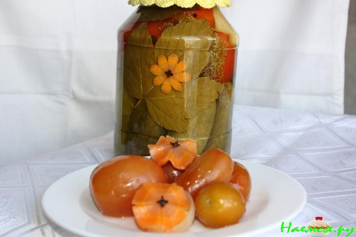 Помидоры "Студенек"