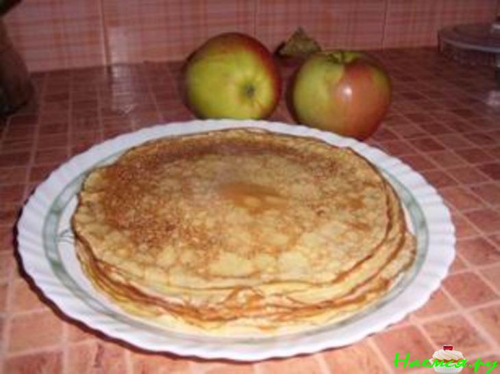 Блинчики по-мексикански с яблоками и корицей