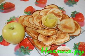 Блинчики с яблоком