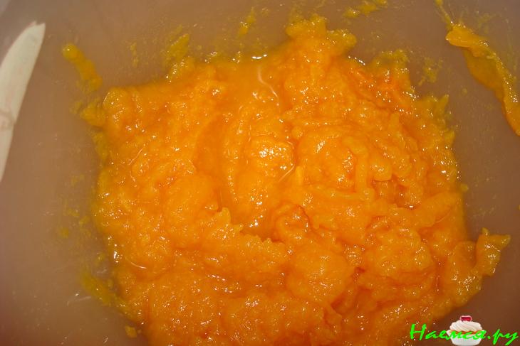 Оладьи из тыквы с курагой