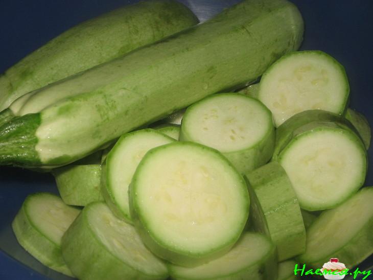Кабачки маринованные по-болгарски