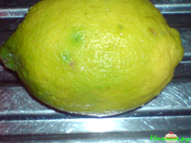 Лимонные блинчики со сливочно-медовым соусом