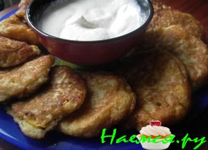 Овсяные оладьи с хурмой