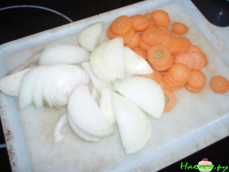 Лисички маринованные