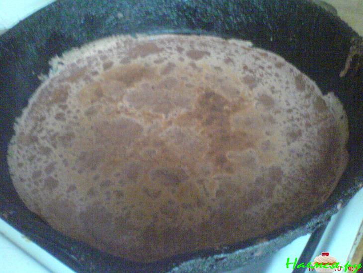 Шоколадные блинчики с нежным соусом