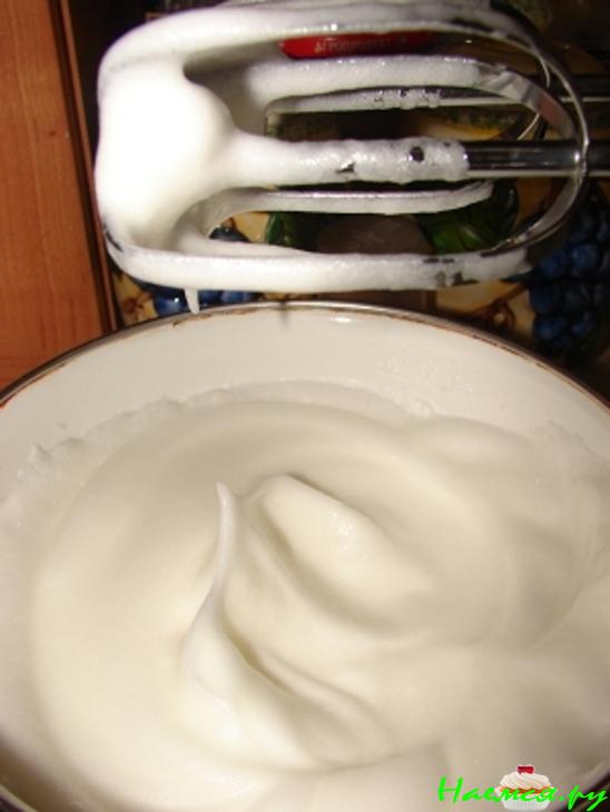 Оладьи с сыром рикотта, бананами и медовым маслом