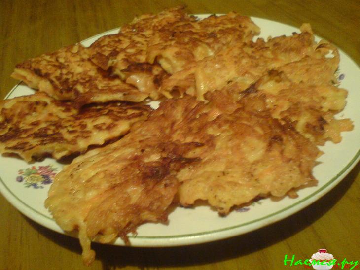 Морковно-сырные оладьи