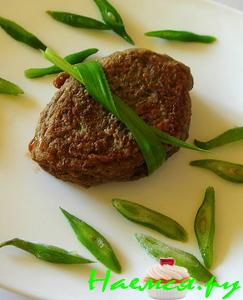 Печеночные оладьи с кабачком и абрикосом Печеночные оладьи с кабачком и абрикосом