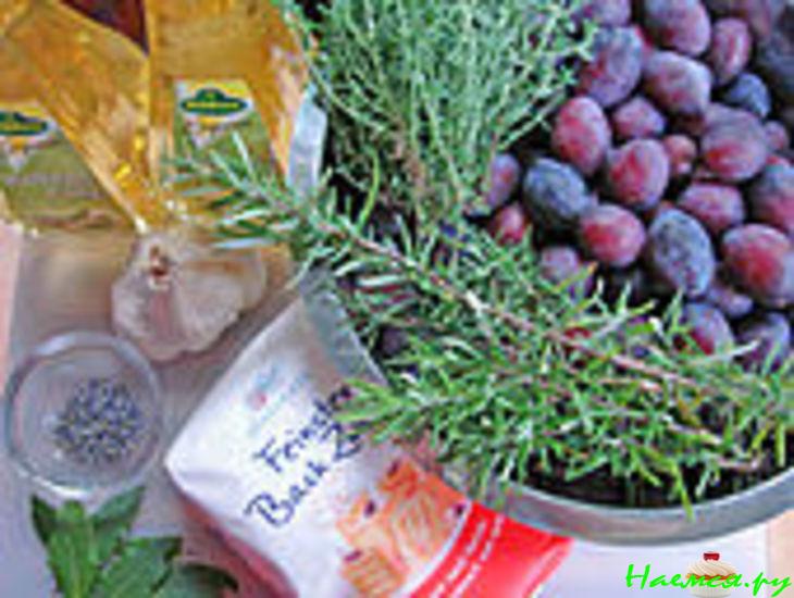 Маринованный, прянный чернослив