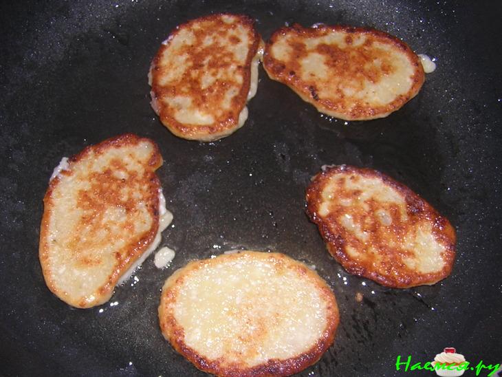 Банановые сырники