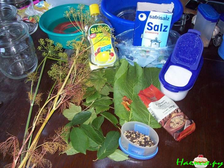 Вкусные солёные огурчики