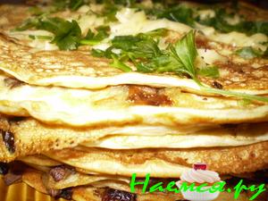 Блины с грибным припеком и сыром