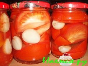 Помидоры с чесноком маринованные Помидоры с чесноком маринованные