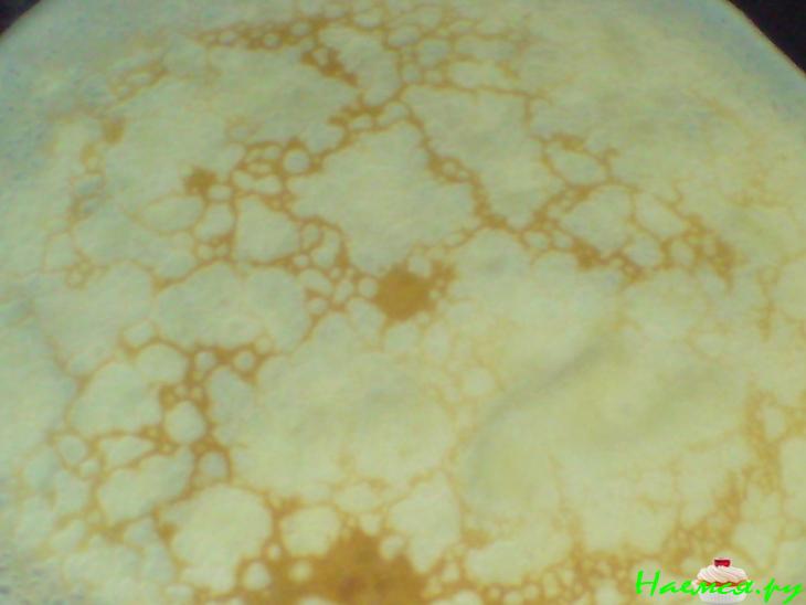 Лимонные блинчики со сливочно-медовым соусом