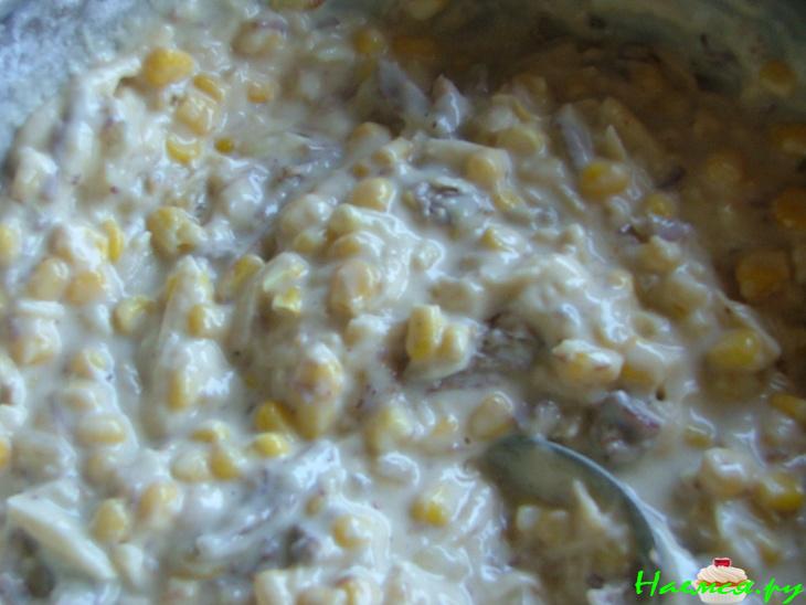 Кукурузные оладьи с мясом и сыром Кукурузные оладьи с мясом и сыром