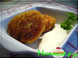 Биточки из квашеной капусты (Dibbellabbes mit Sauerkraut)