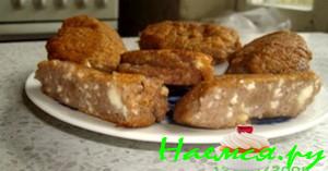 Сырники ржаные с малиной