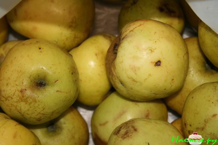 Яблочное варенье с курагой Яблочное варенье с курагой