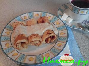 Банановые блинчики с банановым соусом