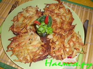 Овощные оладьи из баклажан, картофеля и моркови Овощные оладьи из баклажан, картофеля и моркови