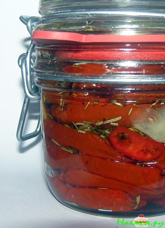 Вяленые помидоры с травами