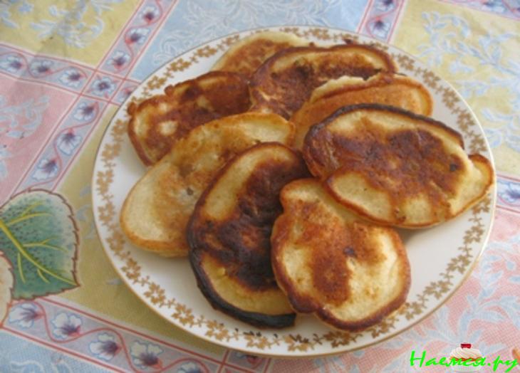 Сырнички на кефире с лимонным вареньем