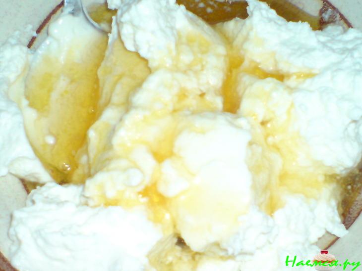 Блинные кулёчки с творогом, мёдом и карамелизированными яблоками (День первый....)