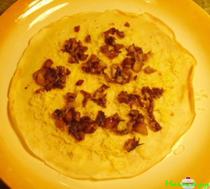 Бинчики с сырной начинкой Бинчики с сырной начинкой