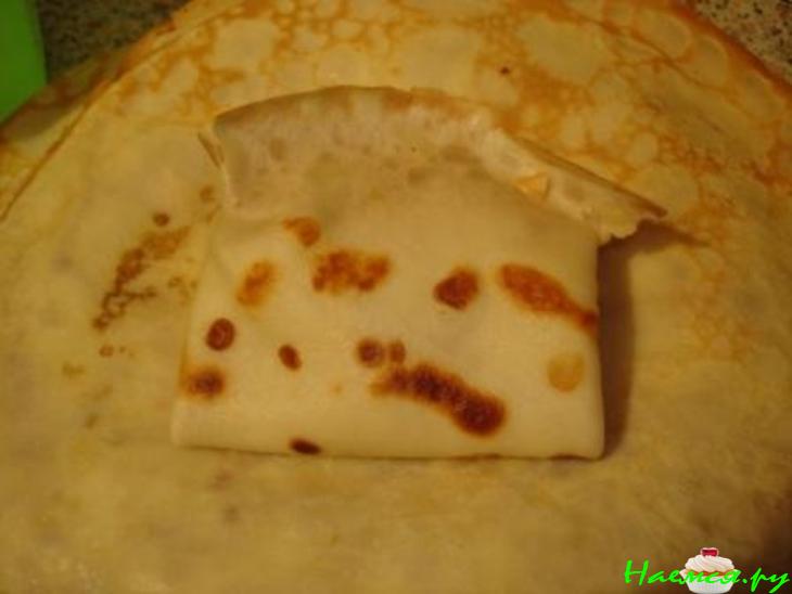 Блины с начинкой (шампиньоны с курицей)