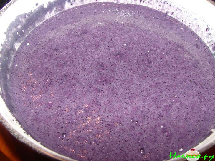 Тоненькие черничные блины с корицей Тоненькие черничные блины с корицей