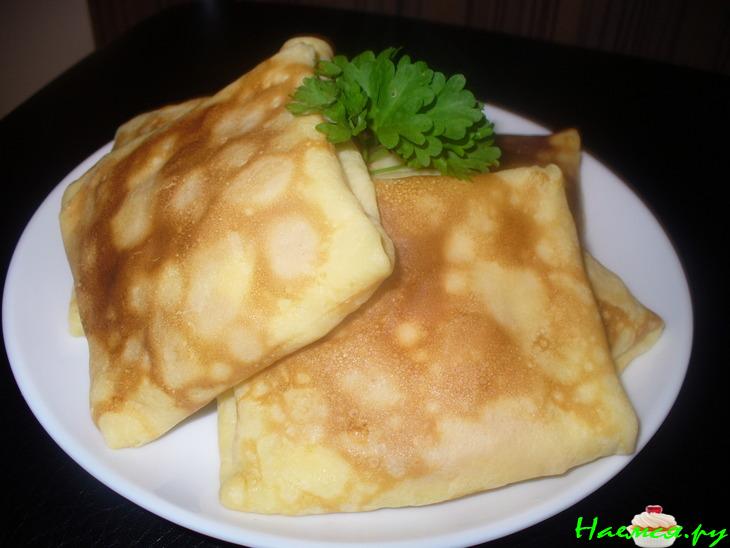 Блинные конвертики с ветчиной и сыром