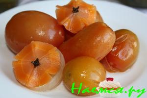 Помидоры "Студенек"