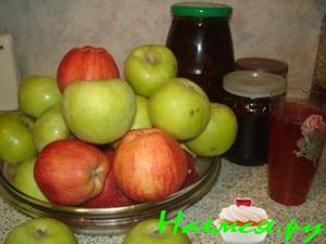 Желе из яблочных остатков