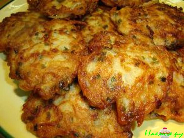 Оладики кабачково-картофельные с начинкой