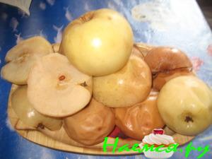 Медовые моченые яблочки